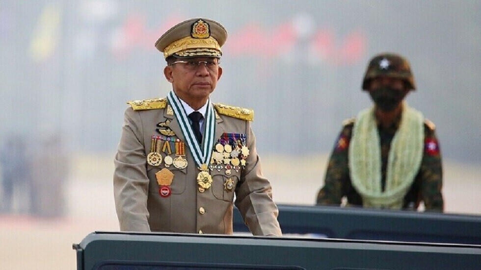 حاكم ميانمار العسكري يعد بتنظيم انتخابات ويبدي استعداده للعمل مع "آسيان"