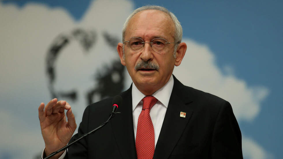 زعيم المعارضة منتقدا أردوغان: ليتك اشتريت طائرات إطفاء بدلا من طائراتك الخاصة