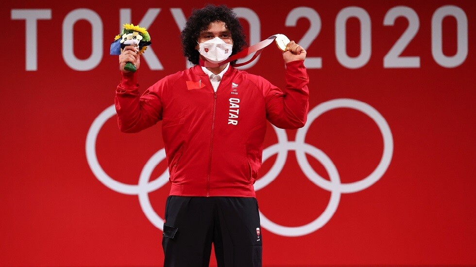 والد البطل الأولمبي حسونة يكشف سبب لعب نجله باسم قطر بدلا من مصر