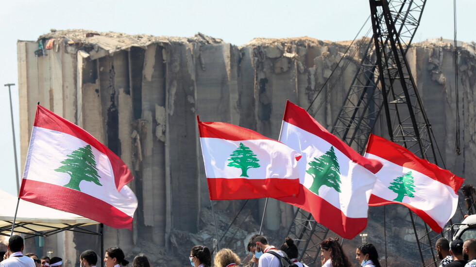 بالفيديو.. الجيش اللبناني يحيي ذكرى ضحايا انفجار مرفأ بيروت
