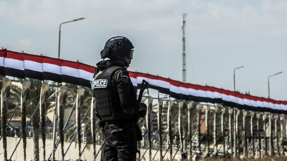 الداخلية المصرية تكشف حقيقة عثور شخص على جثة طفلة دُفنت حية قبل 9 أعوام