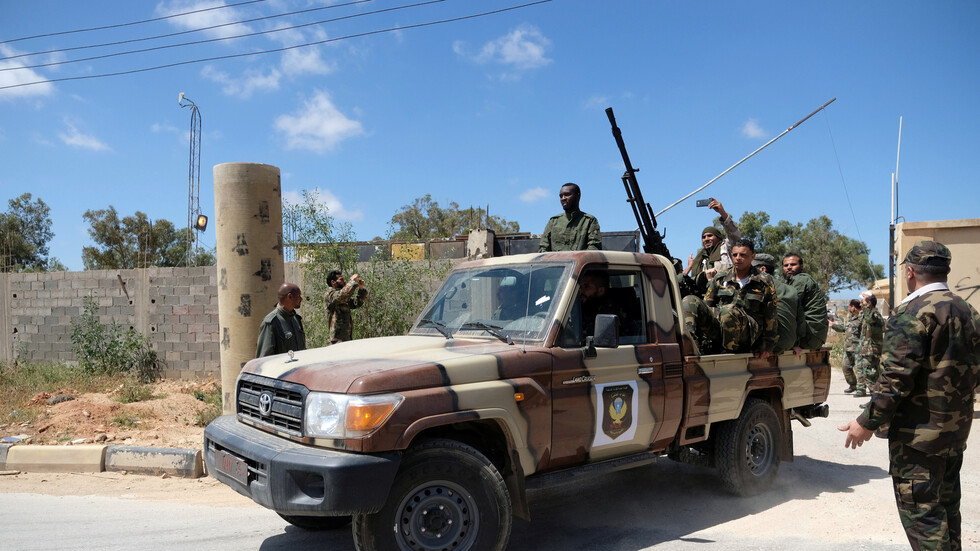 الجيش الوطني الليبي: القبض على قيادي من "داعش" سوداني الجنسية والتحقيق معه يقود لمعلومات خطيرة (صور)