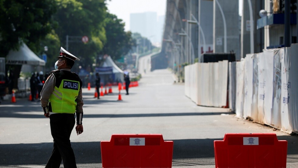 ميانمار.. مقتل شخصين قفزا من مبنى هربا من الاعتقال