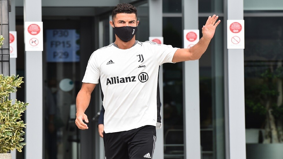 خورخي مينديز يعرض رونالدو على "عملاق أوروبي" ويوفنتوس يحدد سعره