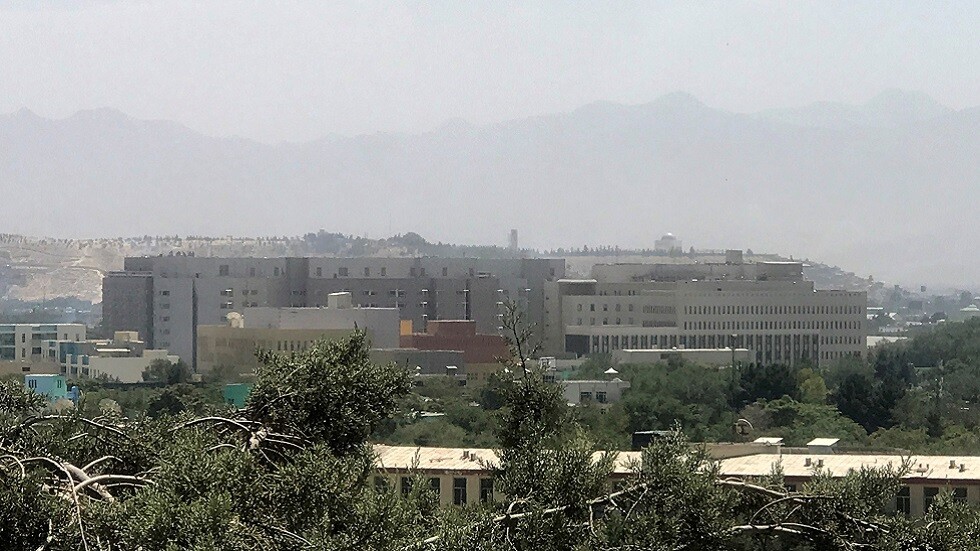 CNN: موظفو السفارة الأمريكية أتلفوا جوازات سفر عدد من الأفغان
