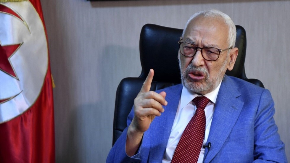 الغنوشي يعفي جميع أعضاء المكتب التنفيذي لحركة النهضة
