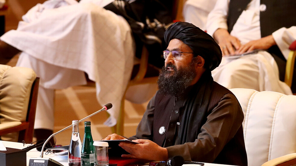 المتحدث باسم "طالبان" عن لقاء زعيم الحركة بمدير الـCIA: لا علم لدي بذلك