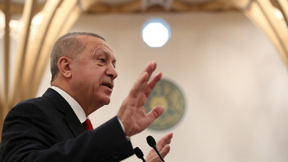 زعيم المعارضة التركية: الشعب لا يستطيع تحمل ترف أردوغان