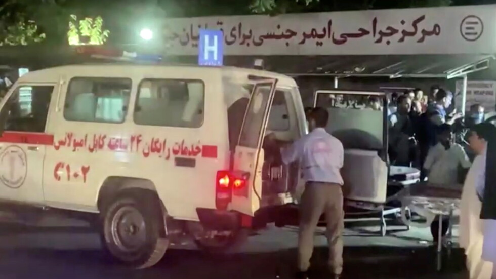 وول ستريت جورنال: عدد ضحايا تفجيري مطار كابل تجاوز 100 شخص