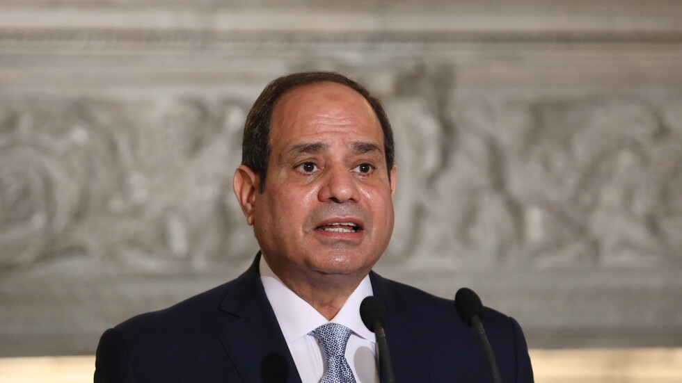 السيسي يشكر ميركل على تعاونها مع مصر