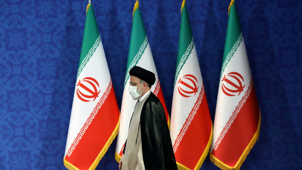 الرئيس الإيراني يؤكد ضرورة التعاون الدولي لـ"إحباط الإجراءات الأمريكية ضد الشعوب المستقلة"