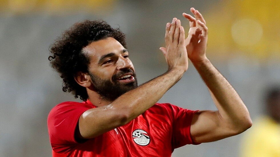 صلاح يحتفي بمرور عقد على حمله قميص منتخب مصر (صورة)