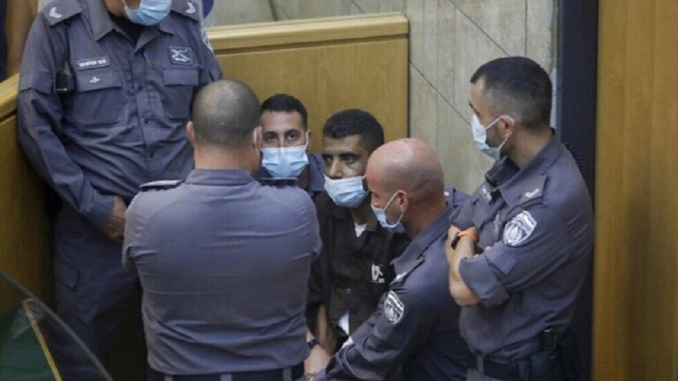 جنين.. حشود فلسطينية عقب أنباء عن وضع صحي خطير للأسير الزبيدي  (صور + فيديو)