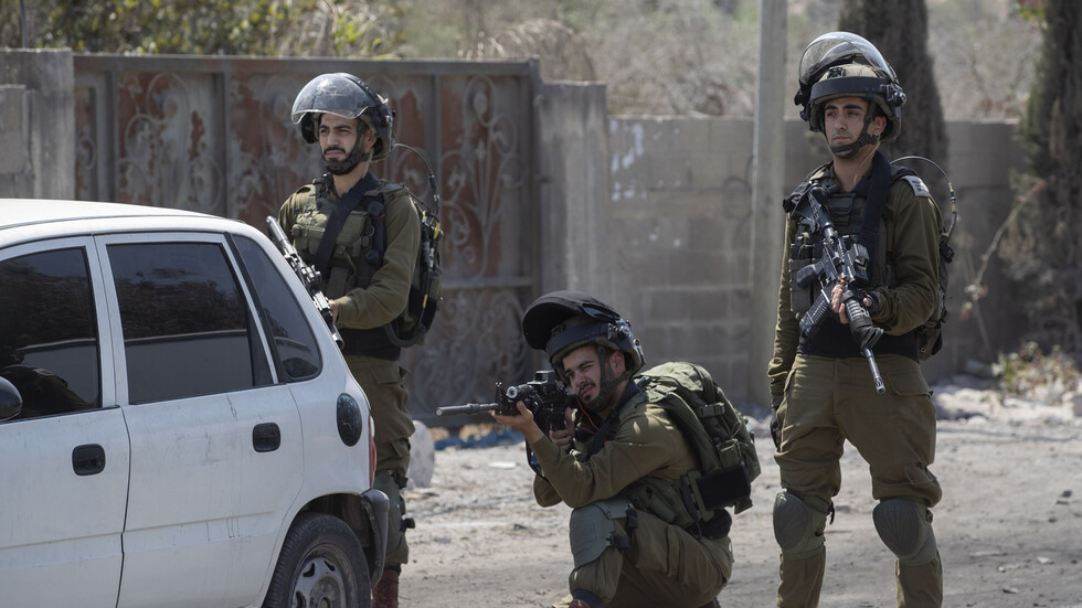 الجيش الإسرائيلي يؤكد اعتقال آخر أسيرين فلسطينيين فارين من سجن جلبوع وينشر صورتين لهما