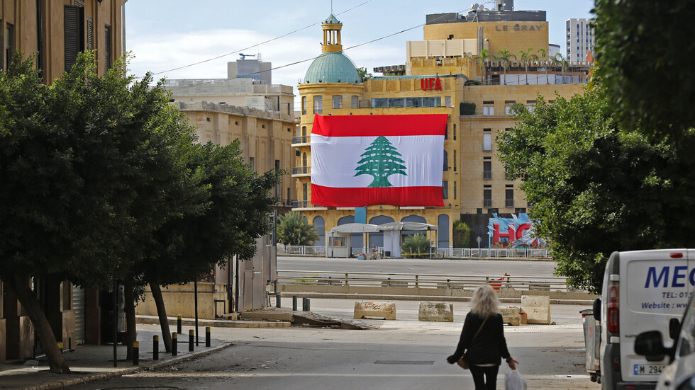 "قبل ما فل اشتقتلك".. الفيديو الأخير لشابة لبنانية قبل لحظات من تسبب رصاصة برحيلها عن الدنيا