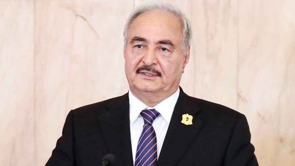 مراسلنا: حفتر يكلف رئيس الأركان العامة بمهام القائد العام للجيش الليبي لثلاثة أشهر