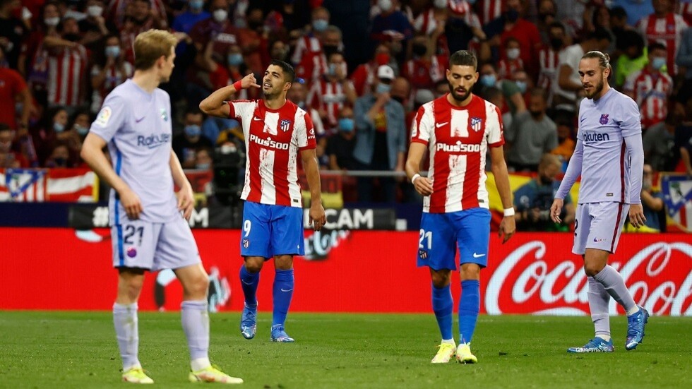 أتلتيكو مدريد يعمق جراح برشلونة