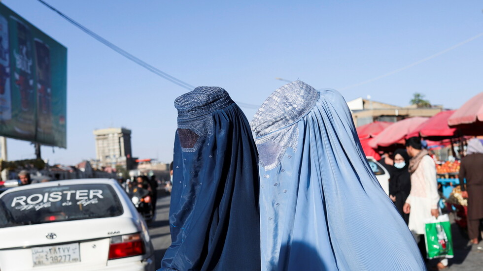 سفيرة أفغانستان لدى واشنطن: أشعر بالذنب تجاه النساء