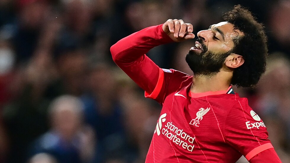 ليس 500 ألف جنيه أسترليني.. الكشف عن مطالب محمد صلاح المالية لتجديد عقده مع ليفربول