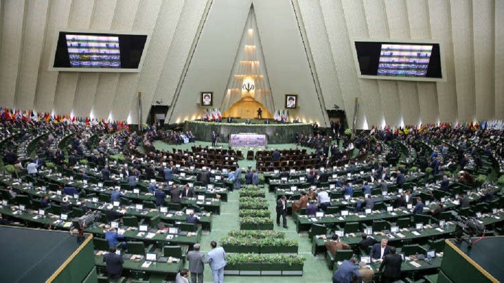 عضو لجنة الأمن القومي بالبرلمان الإيراني يتحدث عن مثلث مشؤوم ضد بلاده