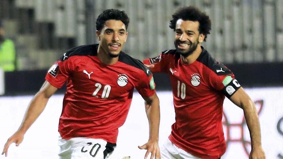 منتخب مصر في رحلة محفوفة بالمخاطر إلى ليبيا.. التشكيلة الأساسية