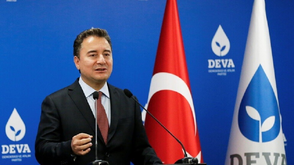 زعيم حزب تركي معارض: أردوغان يجمع السلطات في شخص واحد وجهود حكومته ستذهب هباء
