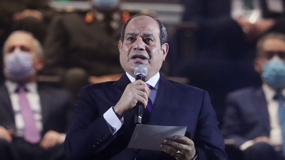 السيسي يطلب من المصريين 