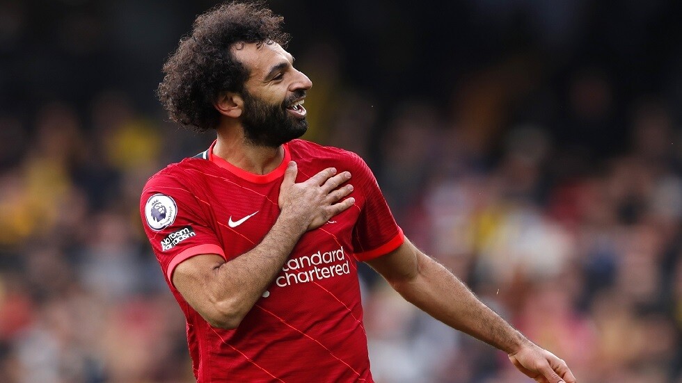 أسطورة ليفربول يفضل صلاح على ميسي ومبابي ويبرر اختياره