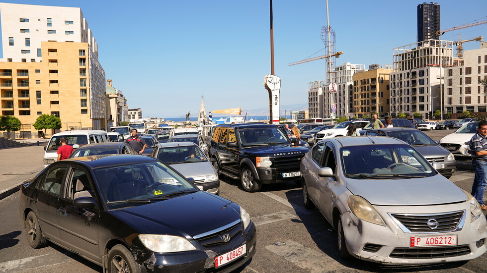 لبنان.. قطاع النقل البري يدعو إلى 