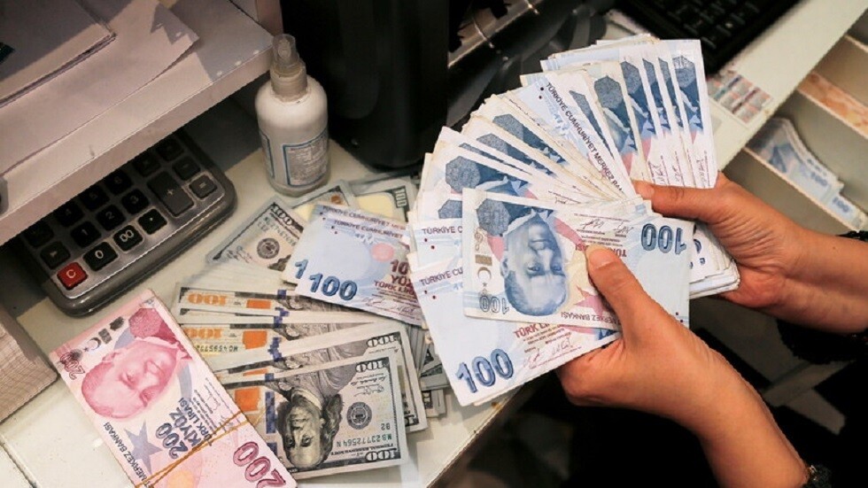 هبوط الليرة التركية لمستوى قياسي جديد في التعاملات الآسيوية المبكرة