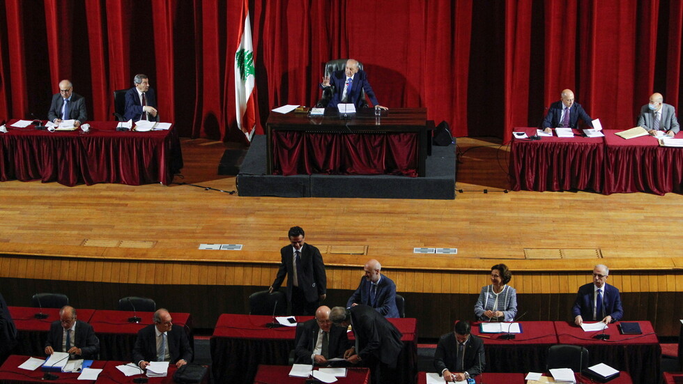البرلمان اللبناني يؤكد إجراء الانتخابات النيابية في 27 مارس