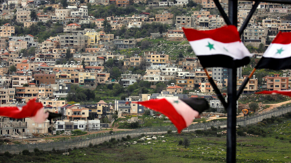 سوريا تؤكد إصابة جنديين جراء هجوم إسرائيلي على مواقع في ريف دمشق