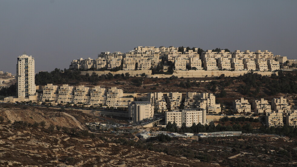 إسرائيل تسمح ببناء 1300 منزل فلسطيني في الضفة الغربية المحتلة