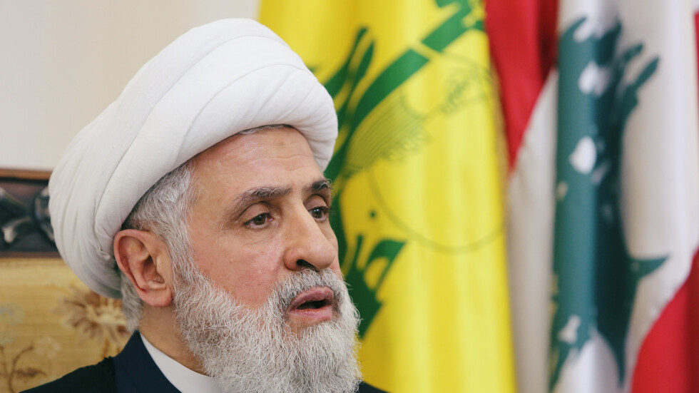 "حزب الله": السعودية بدأت عدوانا على لبنان وعليها الاعتذار