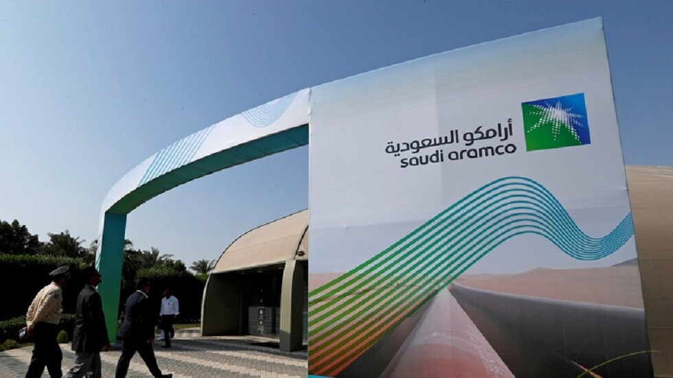 السعودية ترفع سعر خامها الخفيف لآسيا