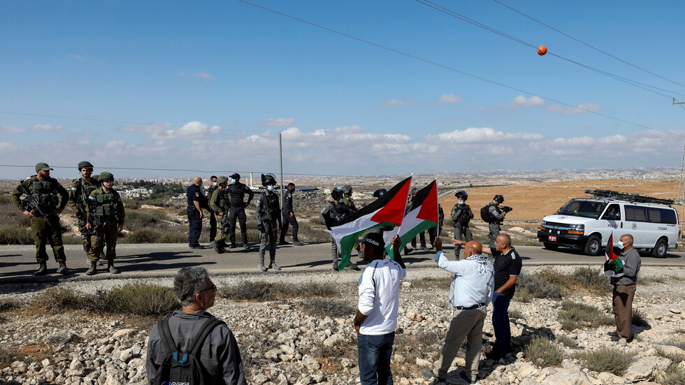 الخارجية الفلسطينية تعدّ "قوائم بمنظمات إرهابية إسرائيلية يعتدي منتموها على الفلسطينيين"
