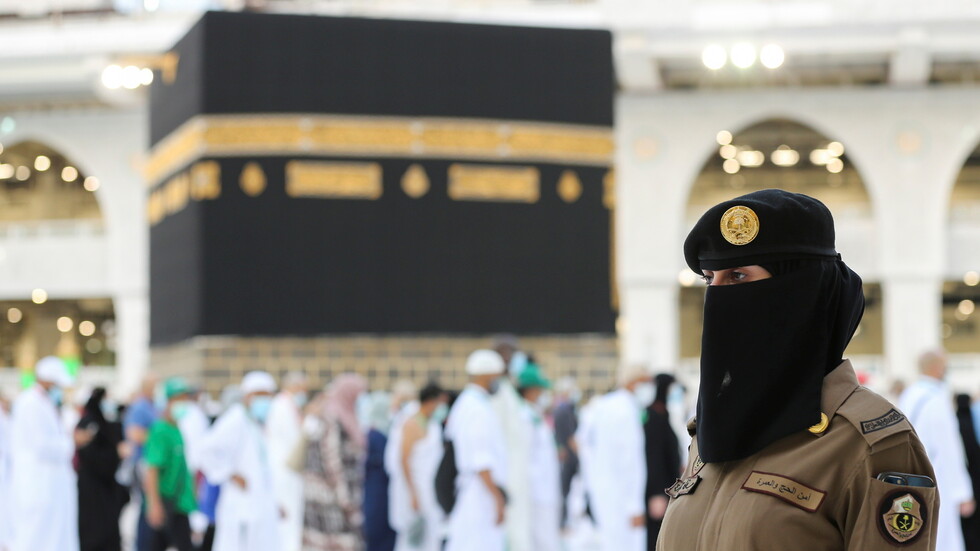 بعد تداول فيديو لمشاجرتين في جدة وجازان.. السلطات السعودية تؤكد توقيف المتورطين