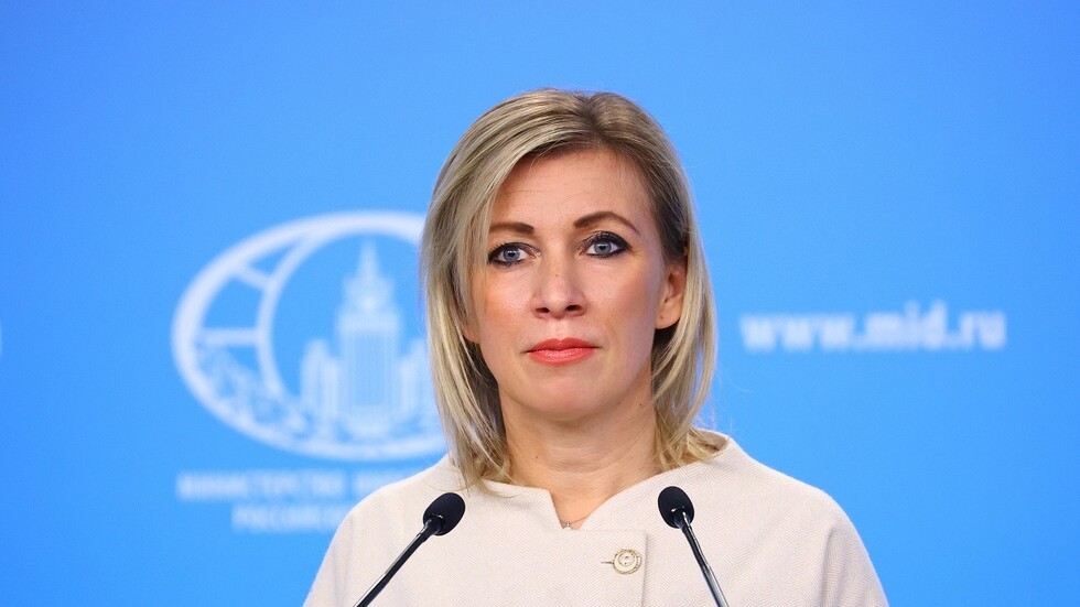 موسكو: موقف الغرب إزاء أزمة اللاجئين العالقين على الحدود مع بيلاروس احتقار لقيمه