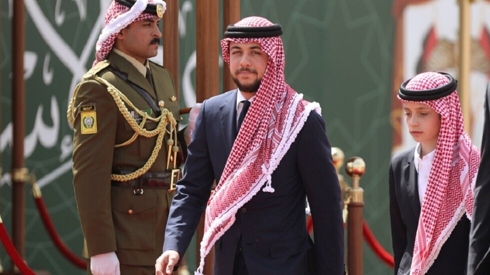 ولي العهد الأردني يحضر في القاهرة مراسم توقيع مذكرتي تفاهم بين الأردن ومصر