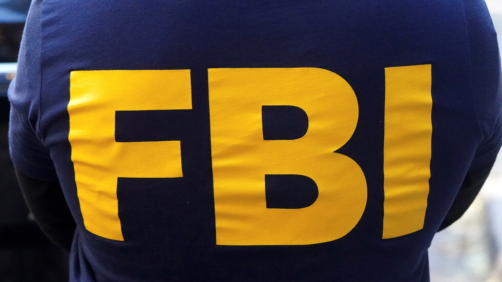 "FBI" يحذر الشركات الأمريكية من سرقة قراصنة إيرانيين لبيانات حساسة