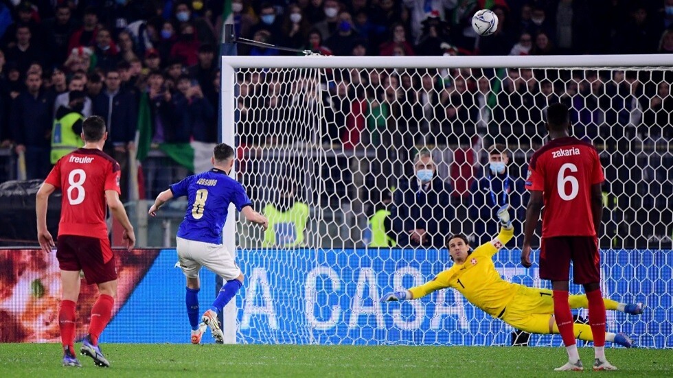 جورجينيو يصدم مشجعي إيطاليا بإهداره فرصة الفوز على سويسرا (فيديو)