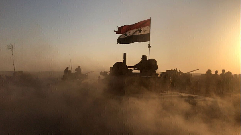 ناشطون: مقتل 13 مقاتلا مواليا للحكومة السورية بكمين لـ"داعش"