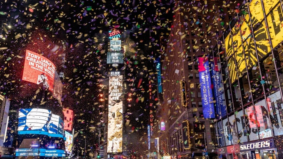 بعد منعها بسبب كورونا.. رئيس بلدية نيويورك يعد بعودة احتفالات رأس السنة في تايمز سكوير ولكن بشرط!