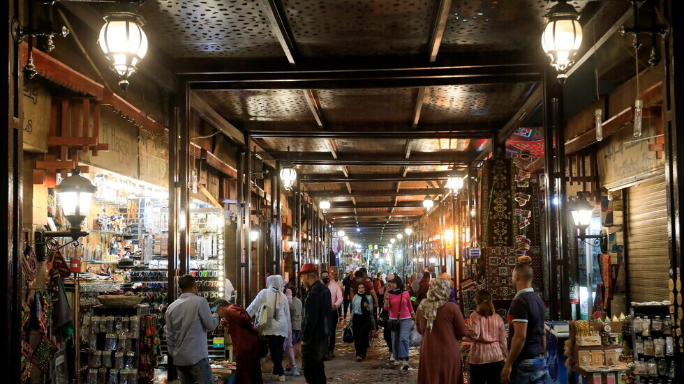 مصر تسجل أعلى حصيلة للوفيات الجديدة بكورونا منذ يوليو 2020