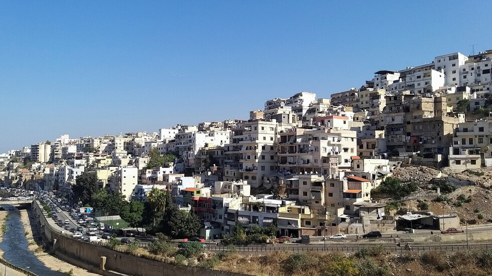 لبنان.. مقتل شخص وإصابة آخر بإطلاق نار في مدينة طرابلس