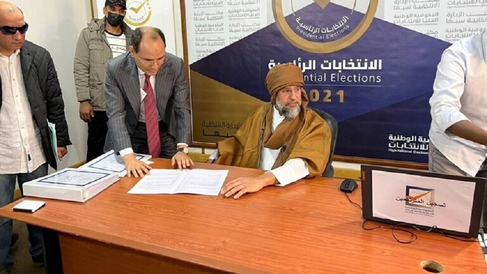 ليبيا.. محامي سيف الإسلام القذافي يستلم وصل الطعن الذي قدمه بشأن استبعاد موكله من الانتخابات بليبيا