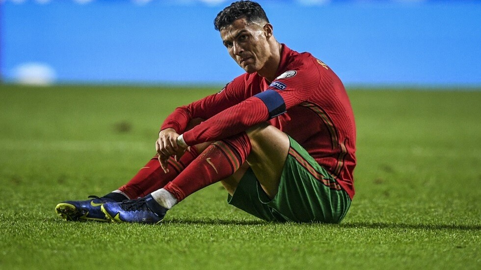 طريق رونالدو إلى مونديال قطر "مفروش بالأشواك".. وحسرة على الهدف "المسروق"!.. فيديو
