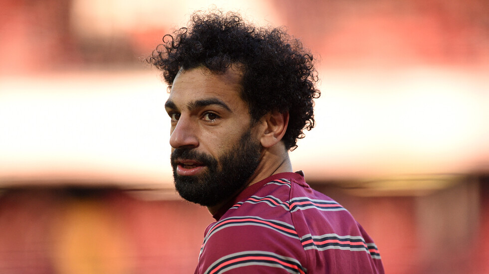 قبل ساعات.. الكشف عن فرص محمد صلاح في الفوز بـ الكرة الذهبية 2021