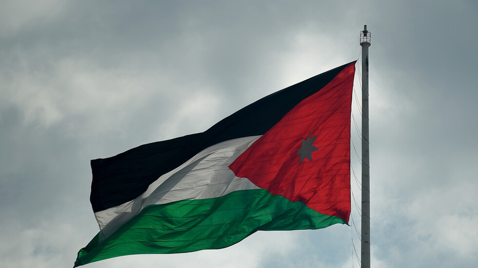 الأردن يدعو سوريا إلى تفعيل اتفاقية "اليرموك" لضمان حصوله على حقوقه المائية