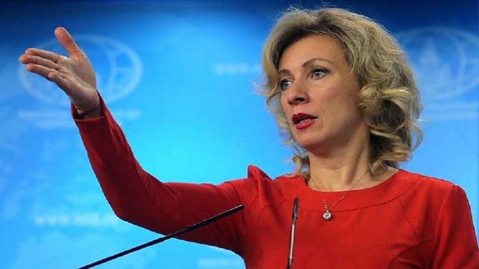 "رمي القمامة المزيفة".. زاخاروفا ترد على "سي إن إن"